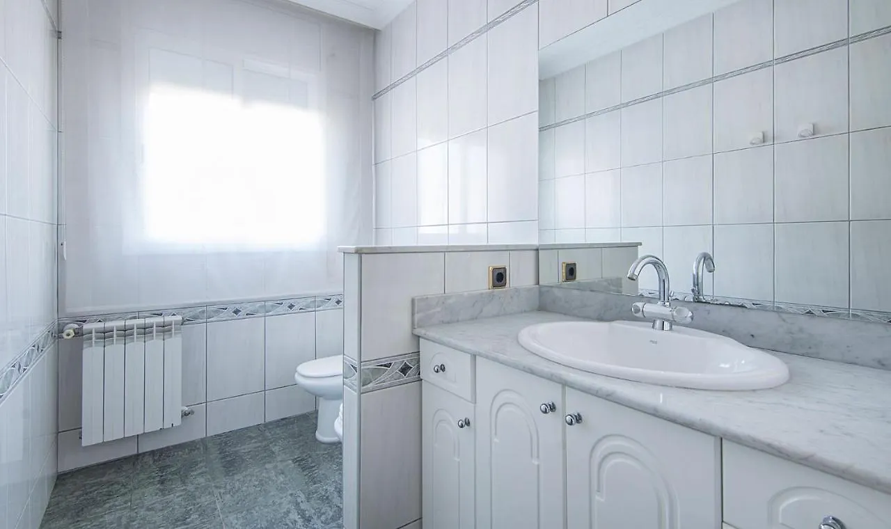 Tarracohomes, Villa Cala Crancs Con Piscina Privada Y Mesa De Billar Салоу